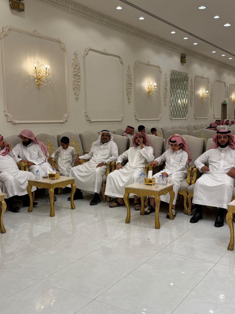 almohammed1434's tweet photo. حفل معايدة أسرة آل عبدالله أول أيام عيد الأضحى المبارك لعام ١٤٤٧هـ بمدينة الرياض. https://t.co/VCQKrAcQYE