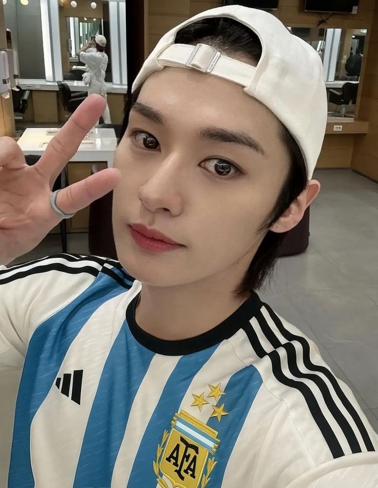 Tao. | VOY A VER A SKZ EN ARGENTINA 🇦🇷 tweet media