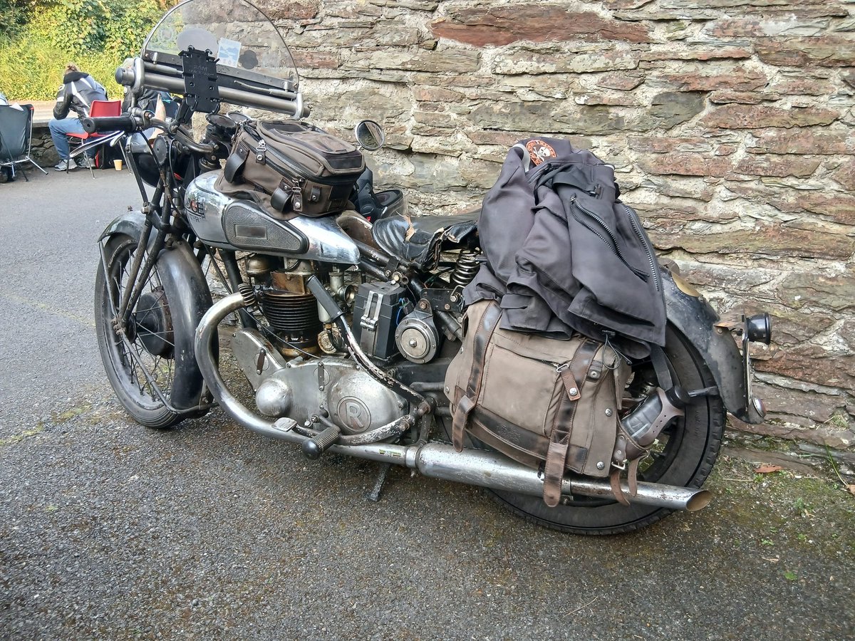 crcmotorcycles tweet media
