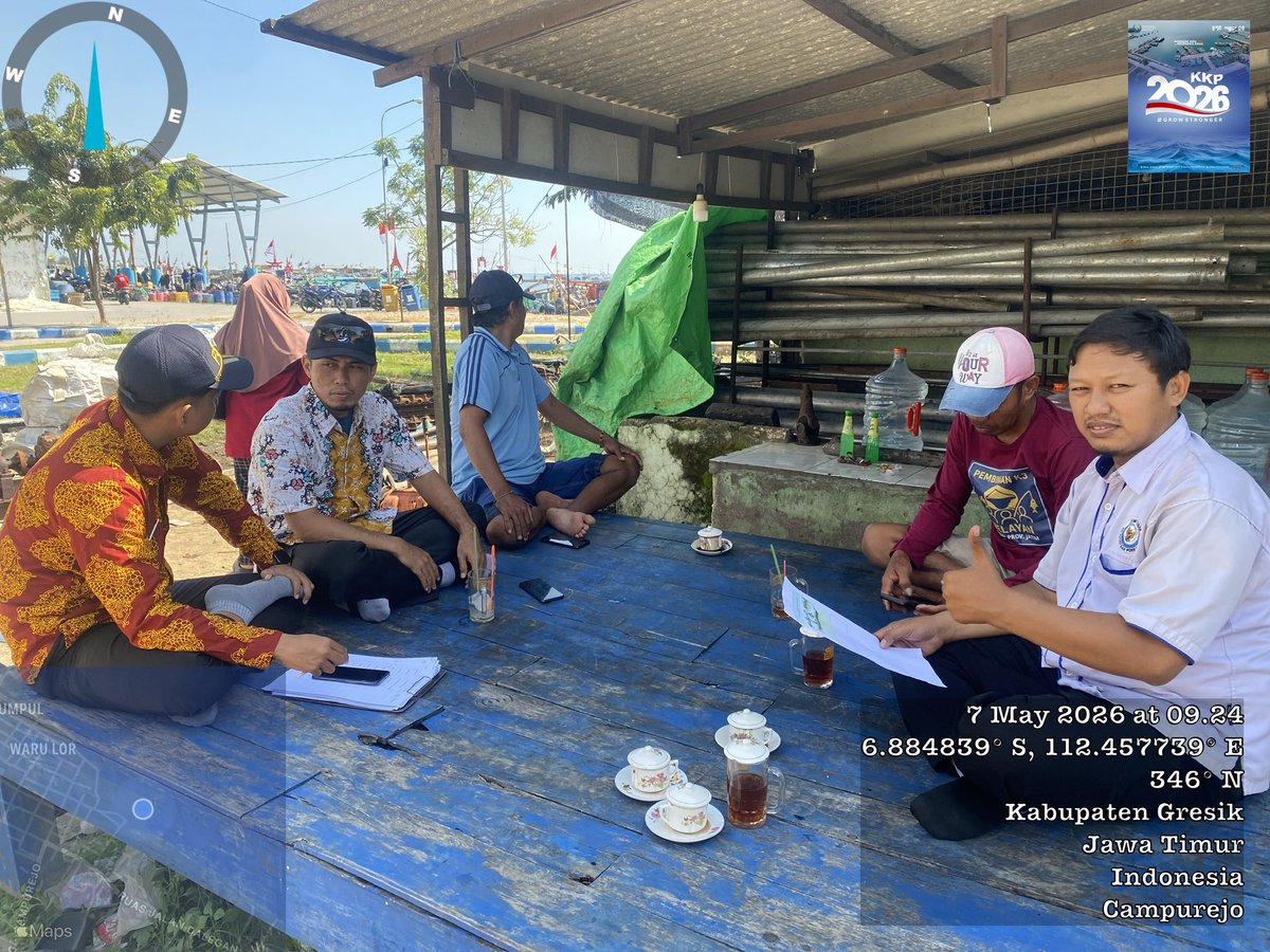 FaithZulkarnain's tweet photo. Pendampingan Akses Teknologi Terekomendasi pada KUB Sinar mentari Indah Desa Campurejo Kec. Panceng pada Tgl 07 Mei 2026 tentang perawatan Alat Tangkap Ikan @bppsdm_puslatkp @kkpgoid  @bppsdm_bp3bwi https://t.co/h4CvvSLUOO