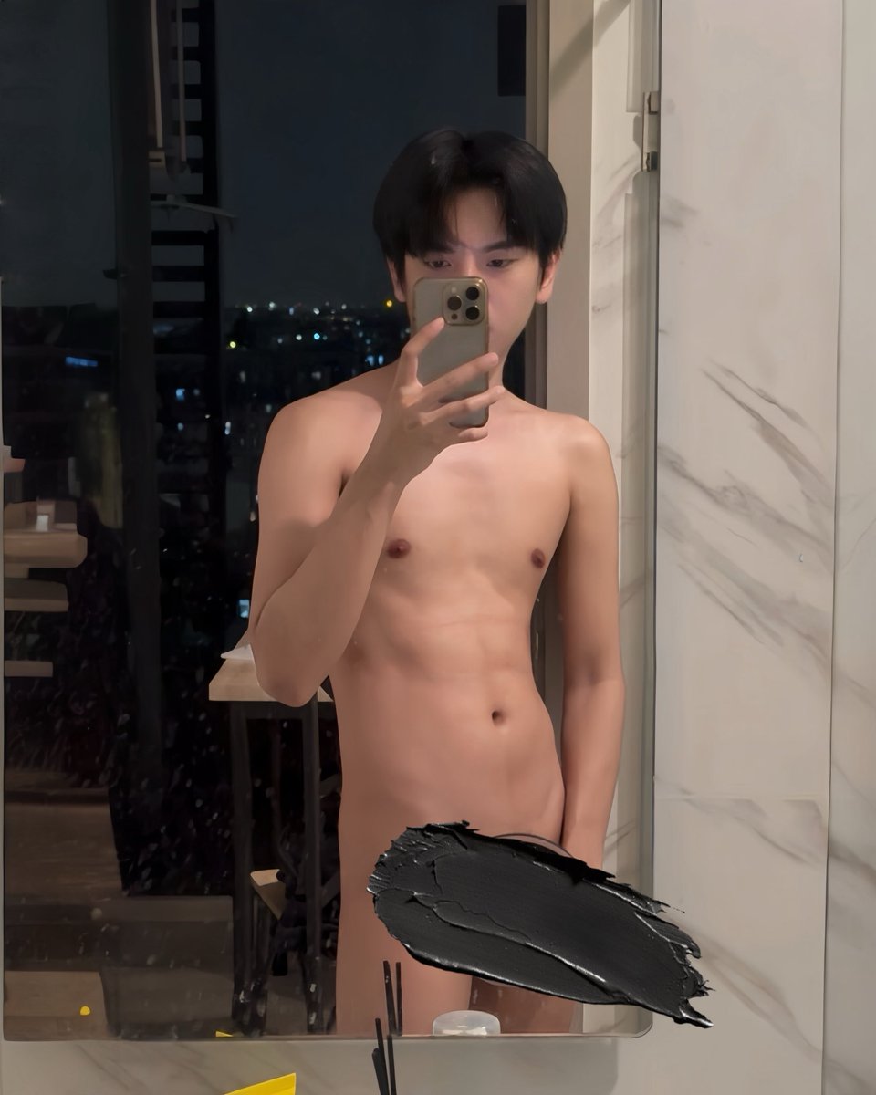 JBJB1s's tweet photo. 💦 https://t.co/Q9a8XqdlSi