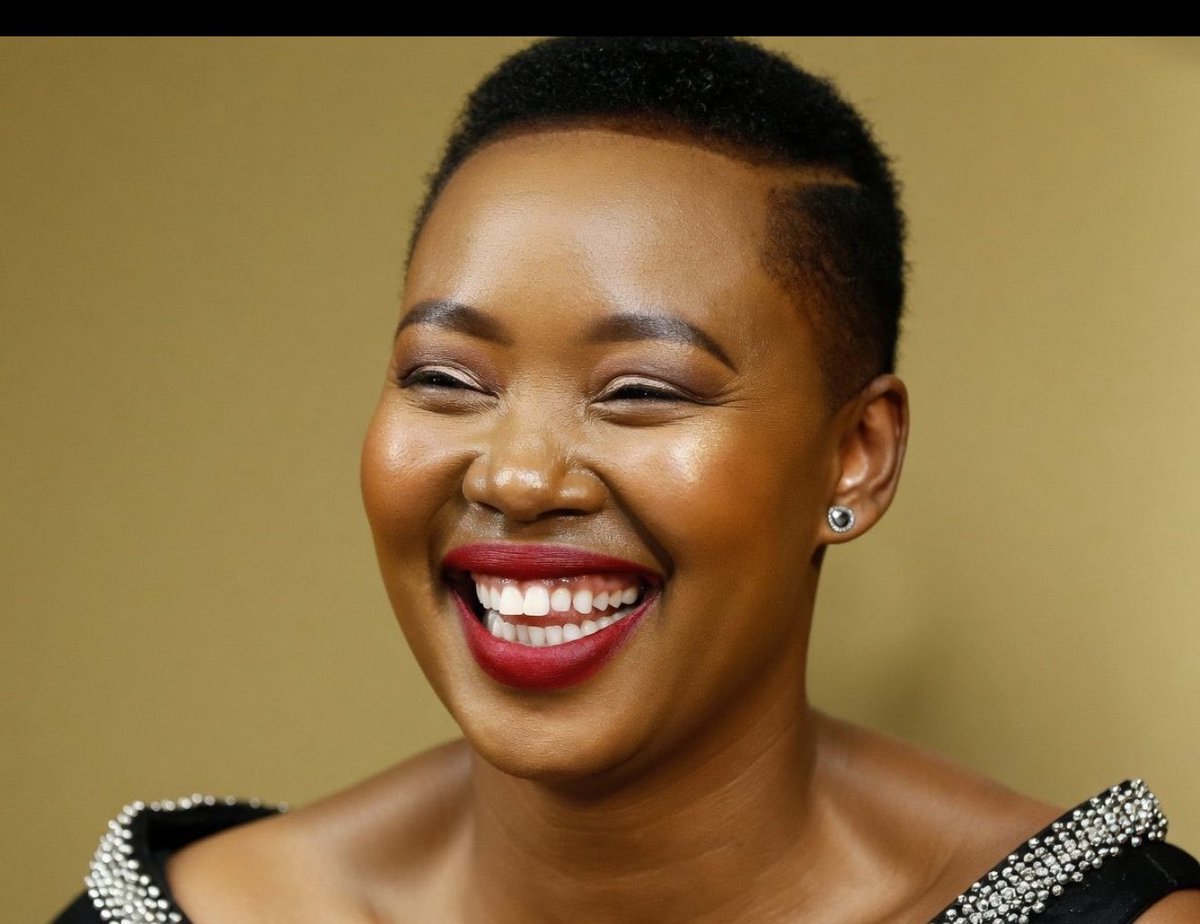 AfricanGhad's tweet photo. R 500 million iphi nomdade

🤣😂😅  we want full list of the beneficiaries

Who managed the funds
Who verified the management of the funds https://t.co/sJ2dZ0LJNA