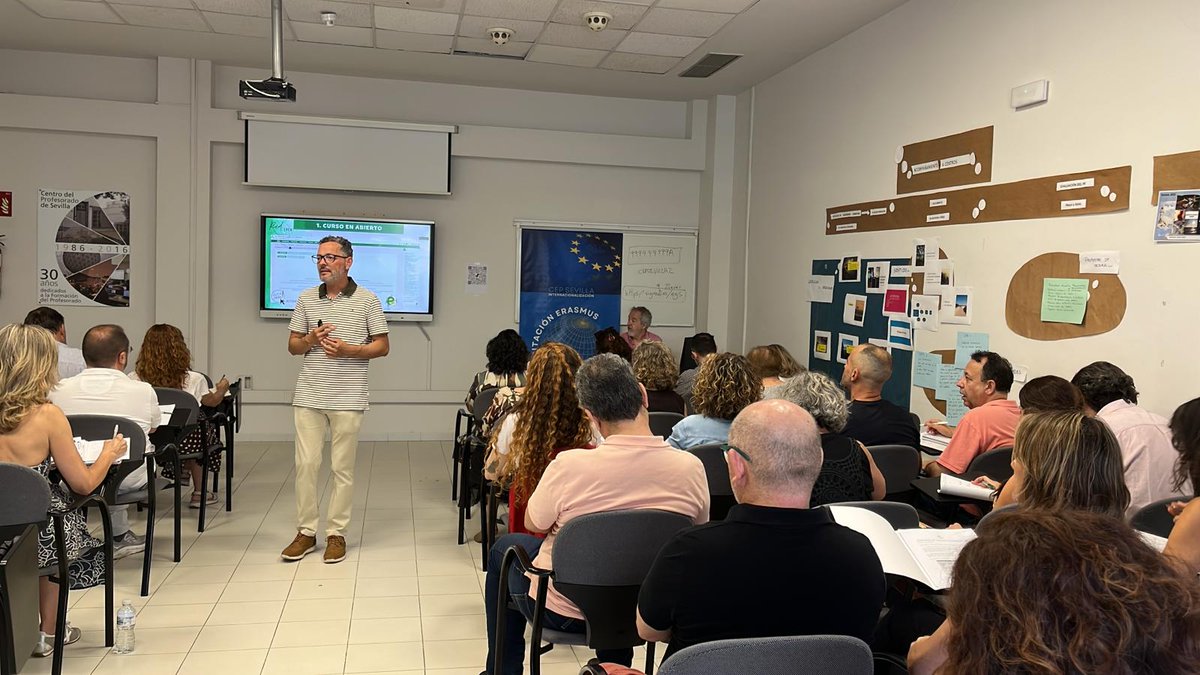 CEPdeSevilla591's tweet photo. El @CEPdeSevilla acoge esta mañana la reunión de redes de @edpermanente número 1. Gracias @musoangel y @pakirp71 Ángel Muñoz y Paqui Rodríguez por vuestro trabajo, por creer en la Educación Permanente y por fomentar la formación del profesorado.
@DG_IFP @EducaAnd https://t.co/BgMmgmdu9q