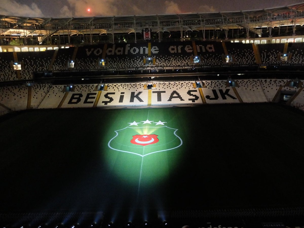 HaberKartali's tweet photo. 🗓️ Tarihte Bugün: 28 Mayıs 2017. 

Beşiktaş, Gaziantepspor'u 4-0 mağlup ederek 15. şampiyonluğunu ilan etti. https://t.co/UK3Hsq17Mu