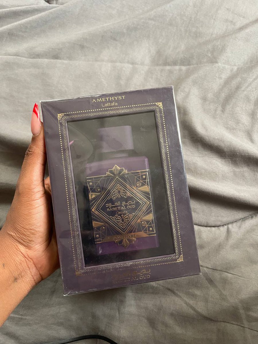 only1nenene's tweet photo. 100ml badee al Oud series Lattafa 
Oud for glory 
Sublime 
Amethyst 
Honor and glory

Each🏷️ 36,000 https://t.co/6xcGawPmID