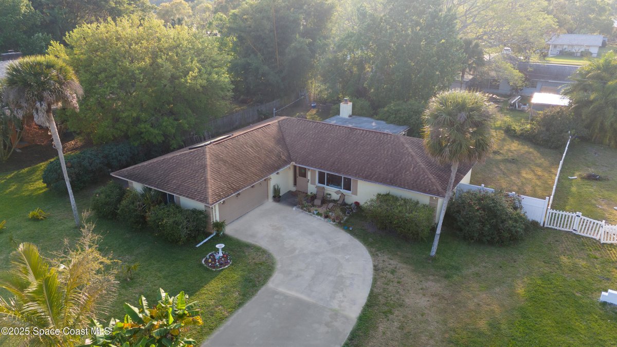 JosephJordanPA's tweet photo. It's a buyer's market! See our latest price reduction in Melbourne, Florida and find a dream home.
- Joseph Jordan #SL3374335 with Florida Homes Realty and Mortgage - Gainesville
- Contact me at 407.921.2856 https://t.co/2dVyC2q2Nz