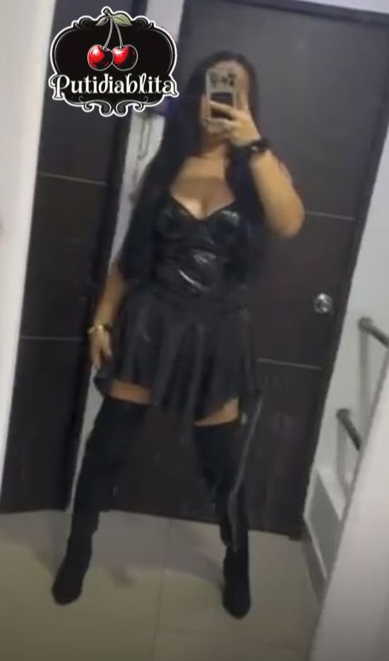 PUTIDIABLITA tweet media