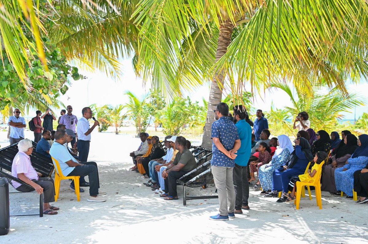 waddey_'s tweet photo. ވަޅު އީދު ދުވަސް

އަންނި މާ ބޮޑުކޮށް ނަގާނެ

#BoduBadhalu
#VoteAnni https://t.co/yKoIECUS2s