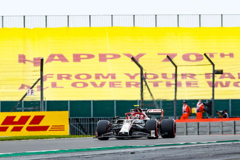 pitpass_formula's tweet photo. Rather than rescheduling one of the cancelled races, F1 CEO, Stefano Domenicali is concerned that an escalation of the war could threaten further events. #F1 

https://t.co/BBzffzUwPl https://t.co/IH3WbI8IMz