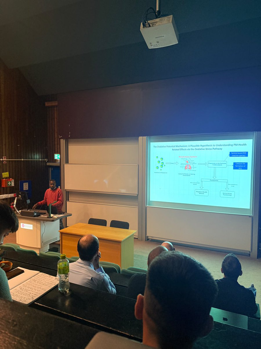 Mace_Head's tweet photo. Proud of our PhD students, David Nganga and Mahnoor Malik, for their successful presentations before the GRC panel 👏🎓
Both are contributing to the Research Ireland-funded project EPIC-AIR, which aims at fingerprinting climate change and pollution culprits🌍🌫️
#EpicAir #AirPollution #ClimateScience #HealthEffects #PhDLife #Research #UniversityOfGalway