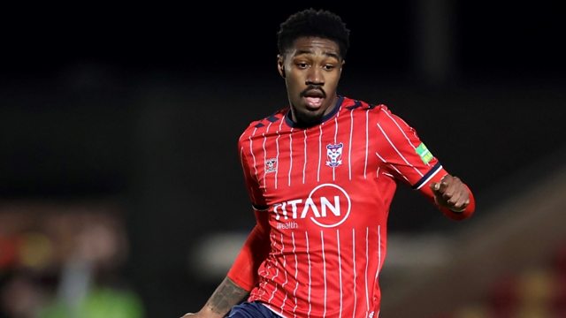 TalkOxford's tweet photo. Oxford United are among the sides showing interest in York City defender Malachi Fagan-Walcott. 

York have rejected a £750,000 bid from Hearts this summer for the 24 year old. 

[@footyinsider247] 

#OUFC https://t.co/rONBN3RxoZ
