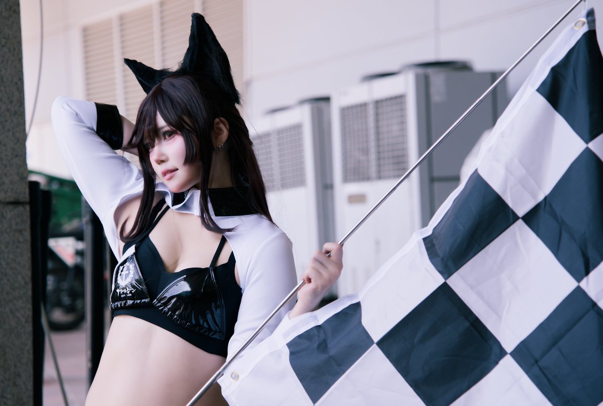Hsta00's tweet photo. 2026.05.23 | 일러스타페스

Character : 벽람항로 - 아타고(요염한 맥스 스피드)
Cosplayer : 리미링님(@rimiringcos)

#Cosplay #コスプレ #AzurLane #アズレン https://t.co/wI1SqZPran