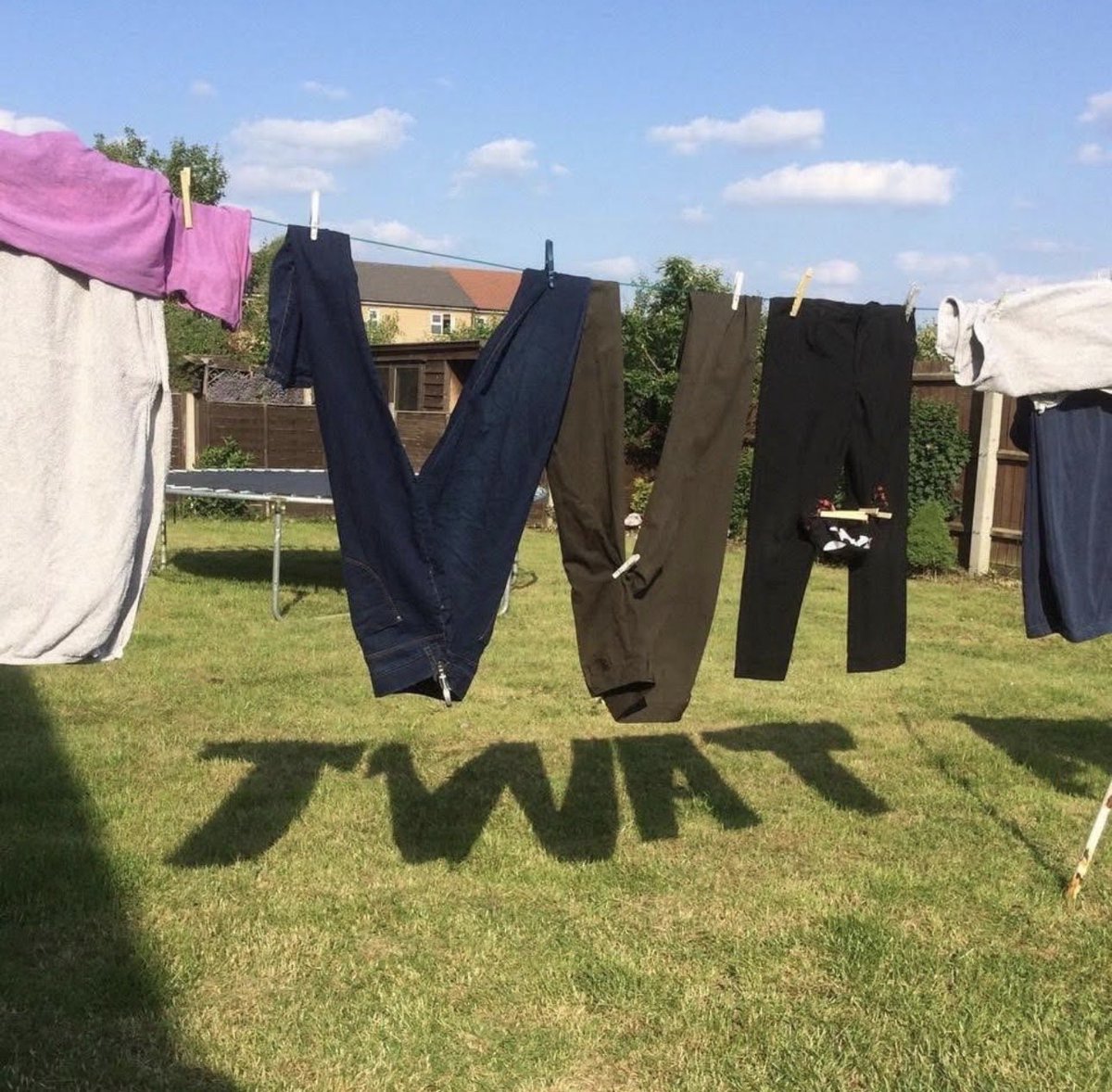 hywelemrys's tweet photo. @AndrewRTDavies Andrew - go and get your washing in - it should be dry by now!! https://t.co/22g159ISRv