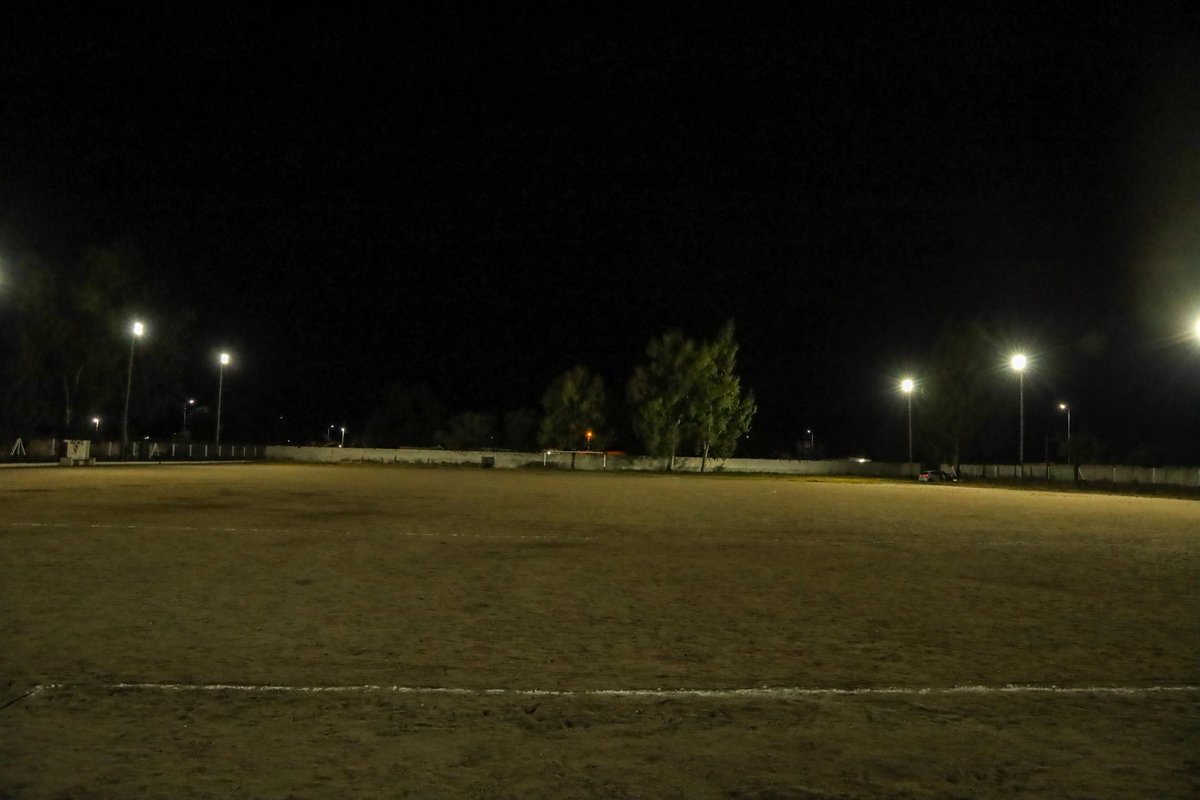QuintelaRicardo's tweet photo. En Desiderio Tello dimos un paso muy importante para el Club Deportivo y Social con la nueva iluminación de su cancha principal.
Una obra que realizamos junto a EDELAR y con el compromiso de vecinos y jugadores que también fueron parte de este logro colectivo. Más deporte, más encuentro y más oportunidades para la comunidad.