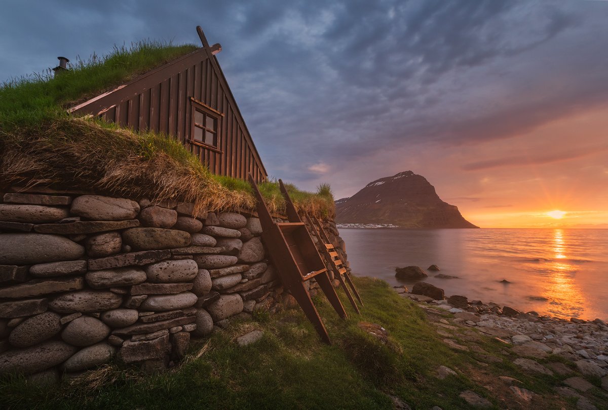 guidetoiceland's tweet photo. The Westfjords feel like one of Iceland’s last hidden regions in summer. 🇮🇸☀️

Long daylight hours make it easier to explore winding fjords, remote beaches, waterfalls, and quiet fishing villages across the region.

Pro tip: Plan extra driving time — you’ll want to stop constantly for the views.