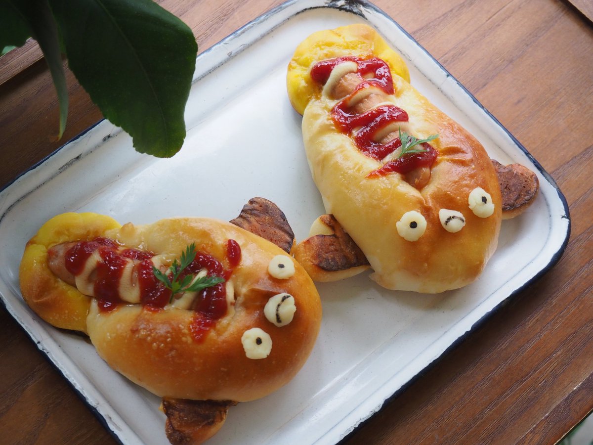 hukuratori88's tweet photo. マッギョのウインナーパン🥐
#ポケモン https://t.co/bx00JDHDdg