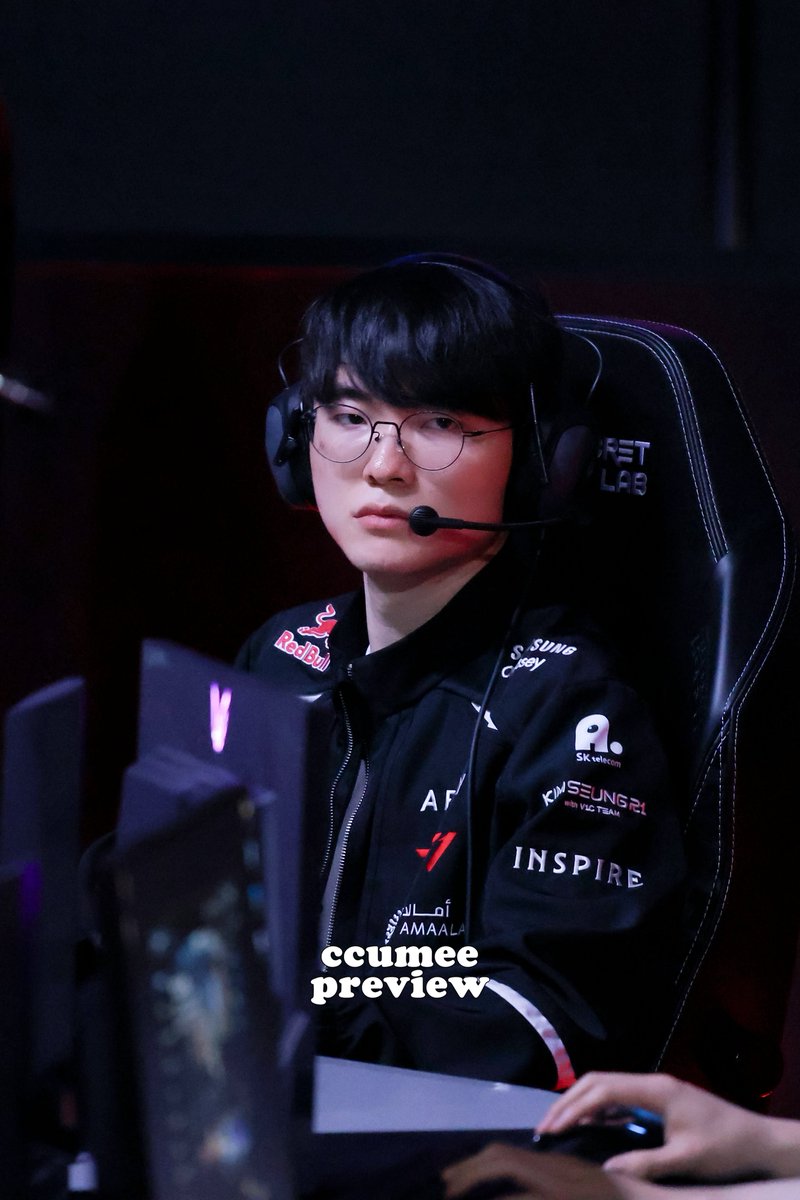 ccum0o0's tweet photo. 260528 kt vs t1 프리뷰

우리혁 화이팅 !

#Faker #페이커 @faker https://t.co/2g4jmKK19T