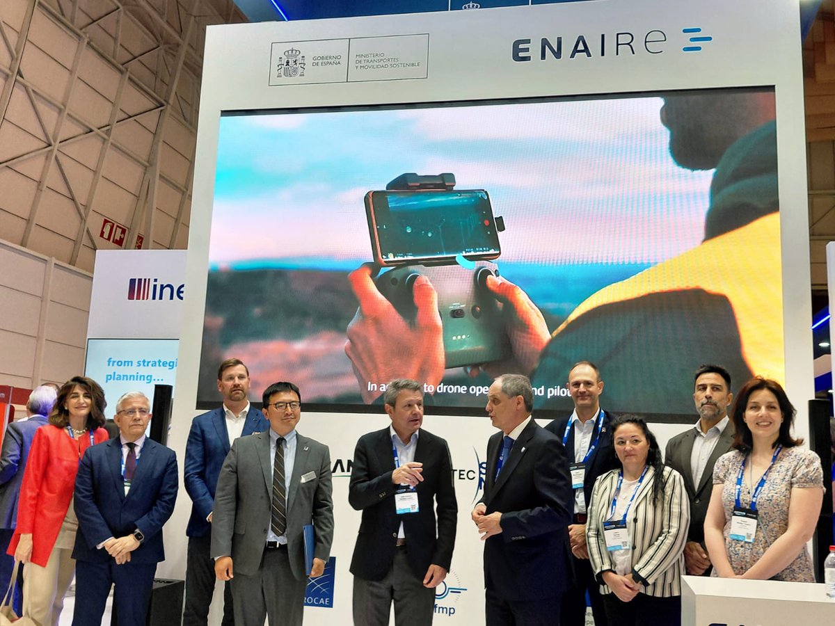 atcnetwork's tweet photo. The Secretary of State for Transport and Sustainable Mobility backs ENAIRE's international expansion at Airspace World
https://t.co/n9njhoG8FB

Visit @ENAIRE at @AirspaceWorld at Stand H1-A18
#AirspaceWorld #AirspaceWorld2026 https://t.co/0kA3zMoTVq