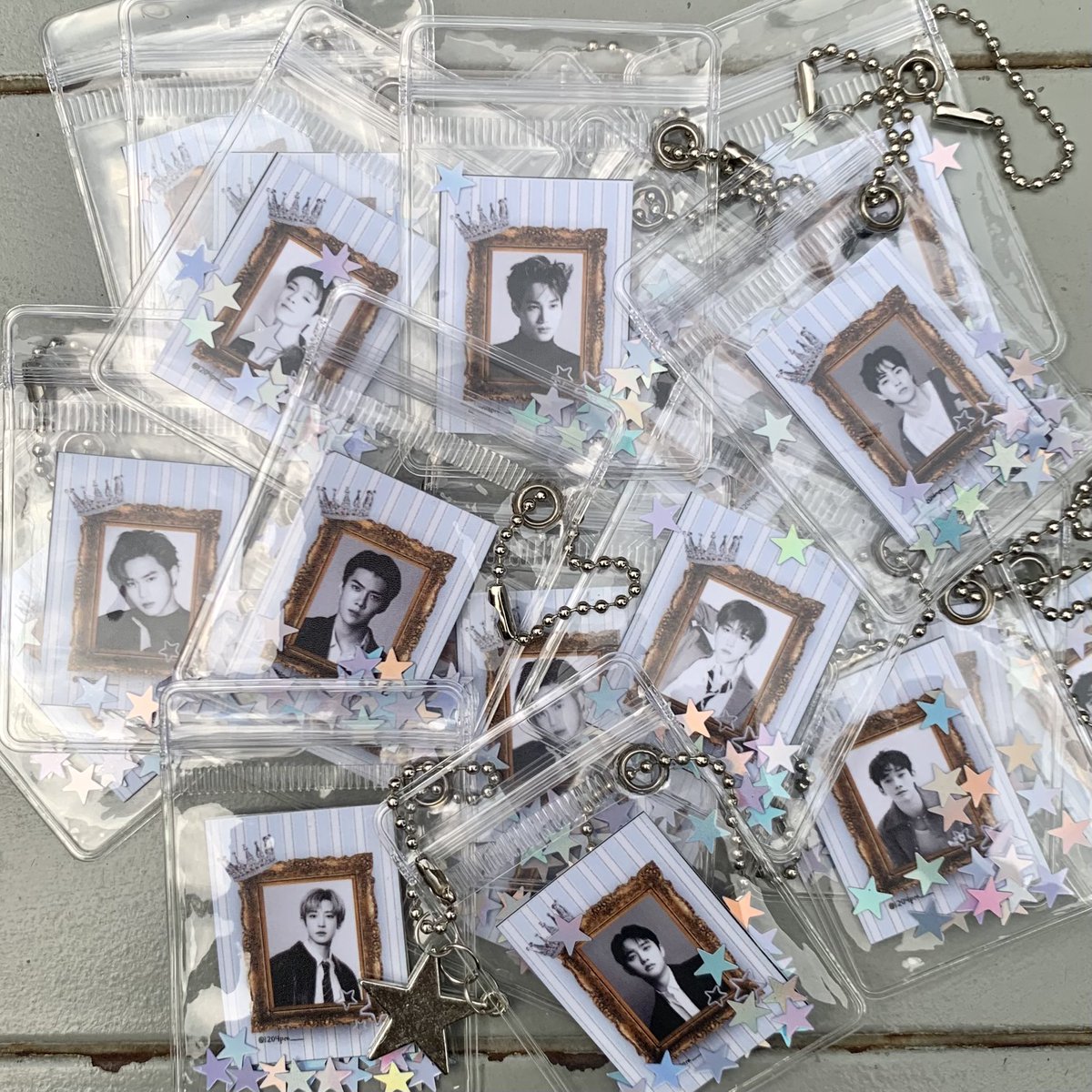 1204pm__'s tweet photo. ⭐️Freebies EXO Planet #6 EXhOrizon in Jakarta⭐️

Freebiesnya kakkk hihi siapa yg mauuu?🤗

♡Just find me and say 'hi' 
♡Kindly tag me if you get this

📍Indonesia Arena
🗓️ 6 Jun 2026

#EXhOrizon_JKT #EXOPlanet6 #EXhOrizon_in_JAKARTA #EXhOrizonInJakarta #EXOinJakarta https://t.co/JdICEsOJ1j
