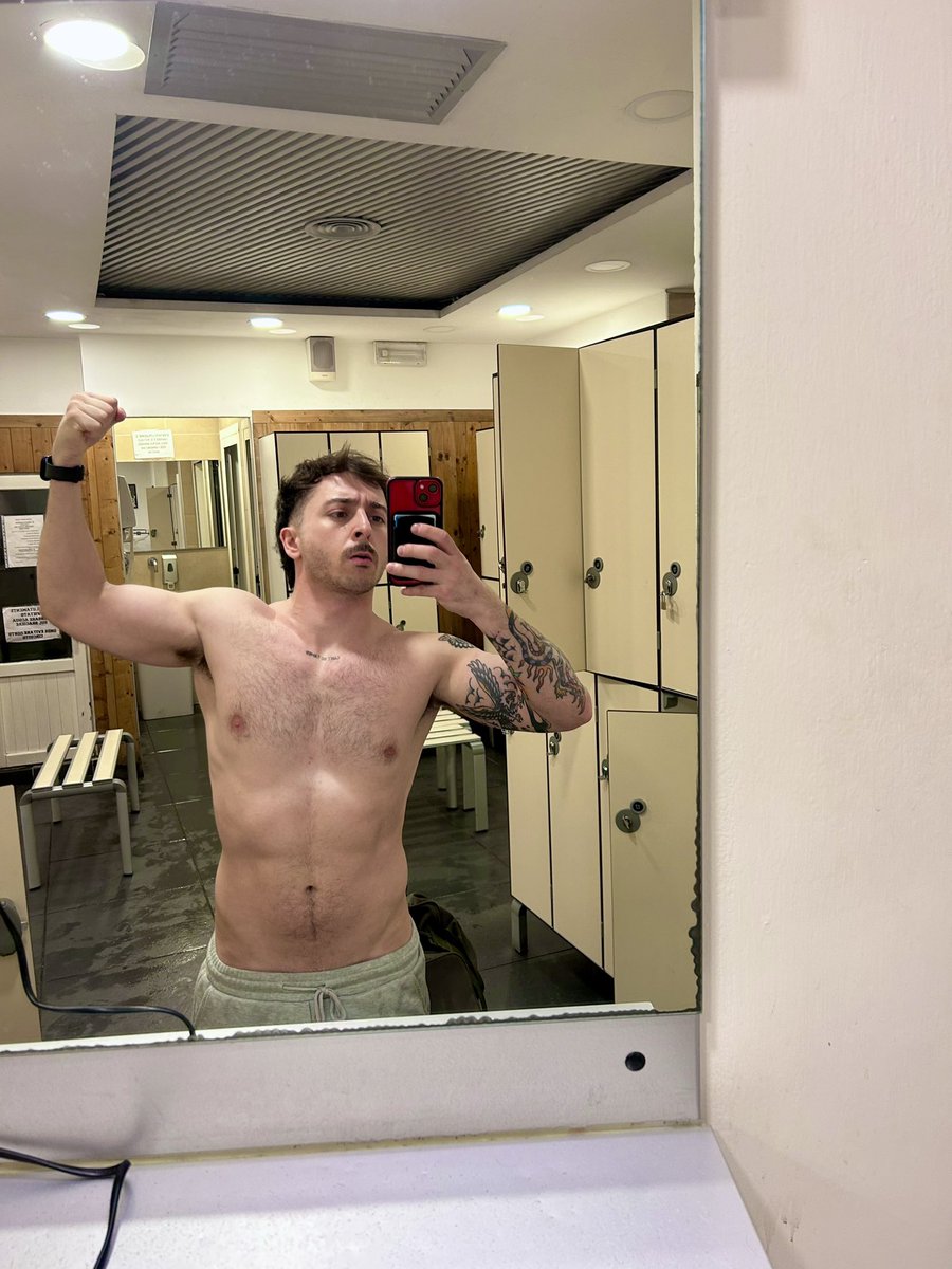 ricky tweet media