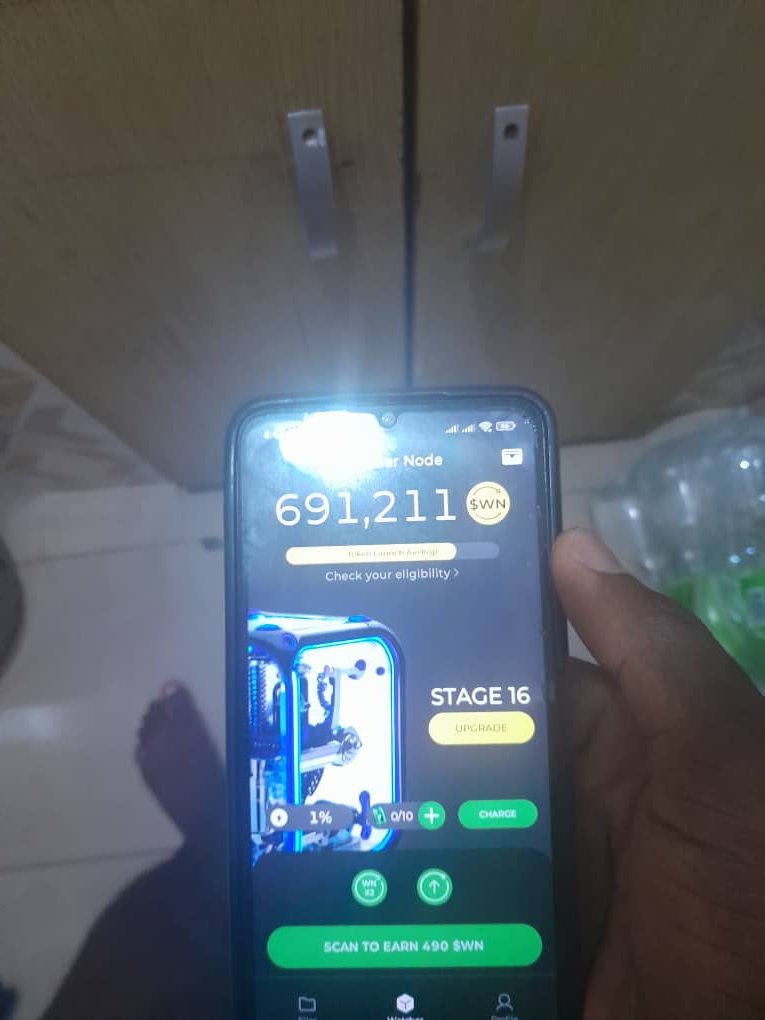 orgarzm's tweet photo. Watcher nodes monitor blockchain activity in real time, ensuring security and transparency without participating in consensus. Stay informed, stay secure!. from  portharcourt Nigeria. 
#WatchersEverywhere @DeNetPro https://t.co/q9eDGnNtLR
