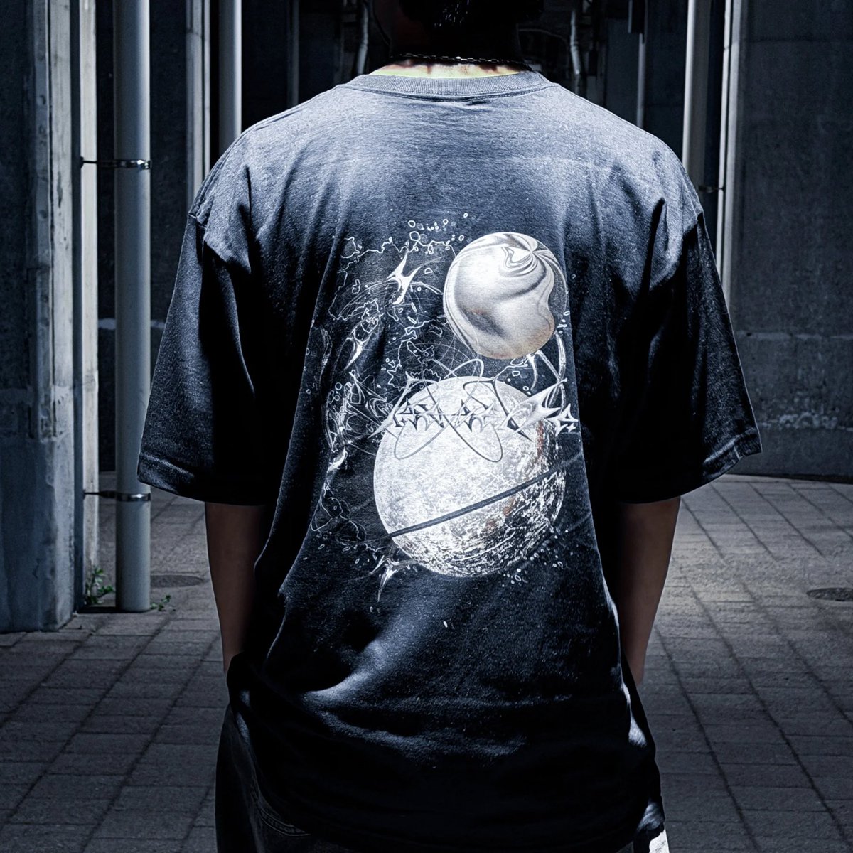 reverse2man0711's tweet photo. ✨️先行公開✨️
ビッグシルエットTシャツの
モデル着用写真を大公開‼️
#reverse2man https://t.co/6oanVkXeiR