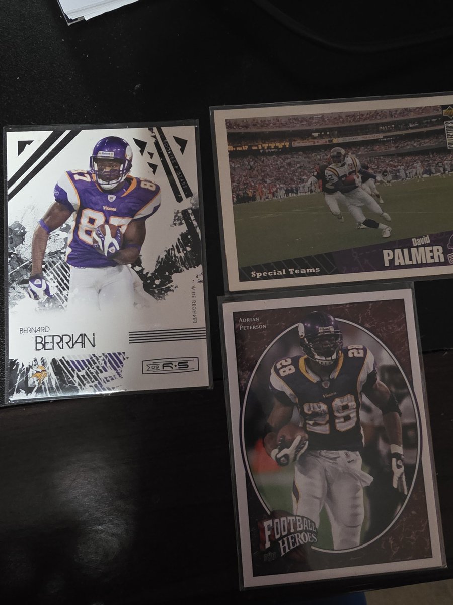 gossman2014's tweet photo. The Winner Package has arrived for winning last season #FF7s Thank you to @IDP_Iggy Looking forward to defending this title this fall. @TheSportsAffili https://t.co/qIWN7WKfW0