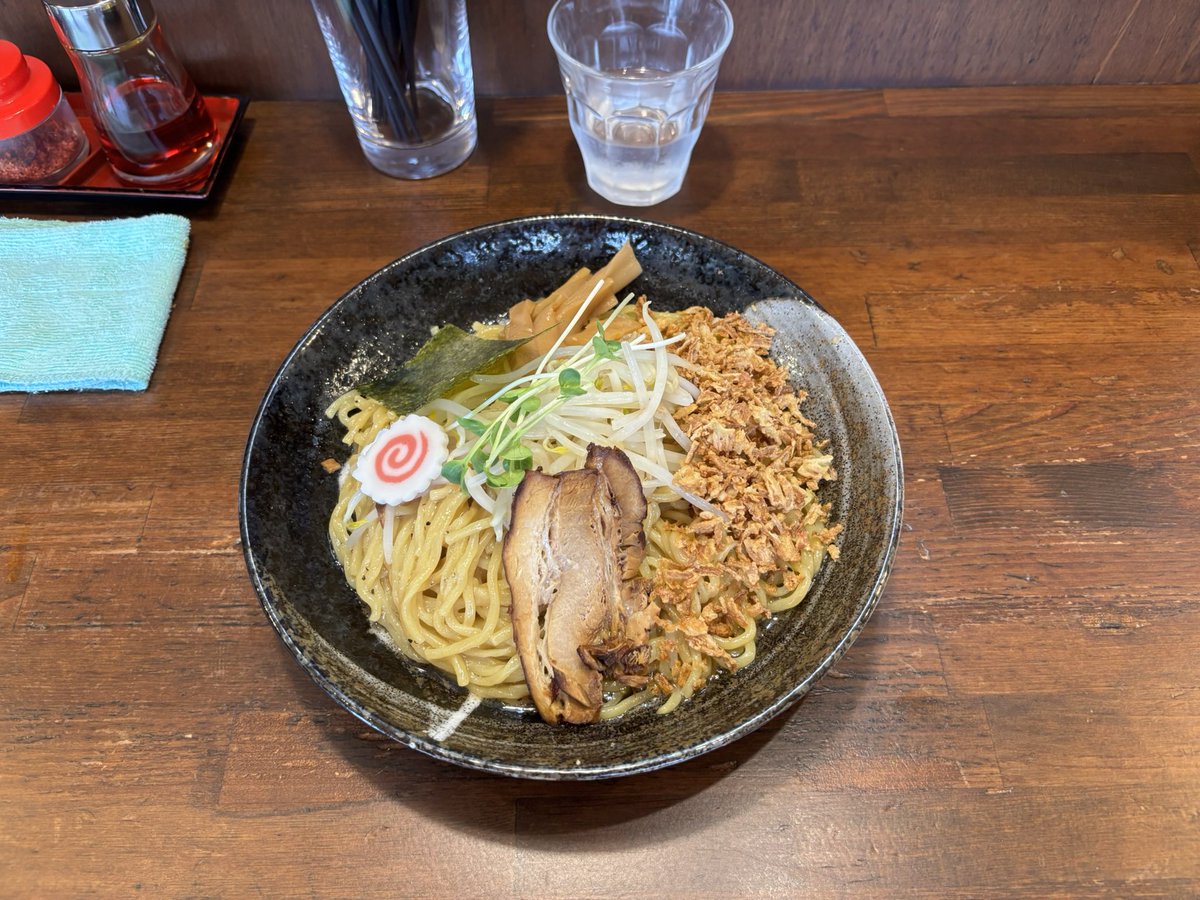 りお tweet media