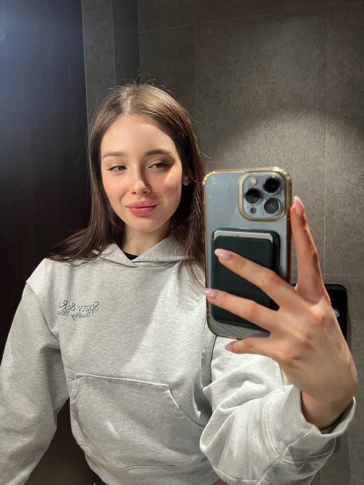 Madi tweet media