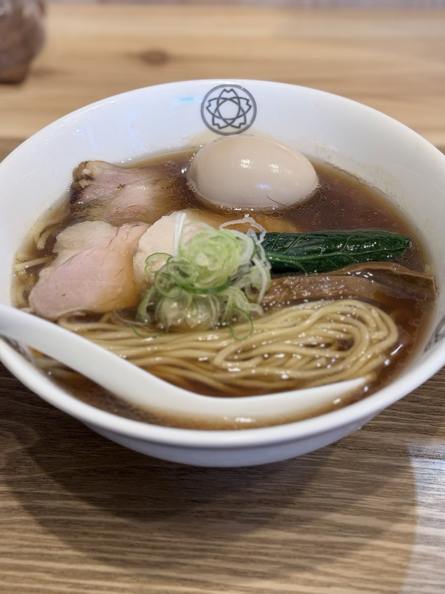 青赤主任 tweet media