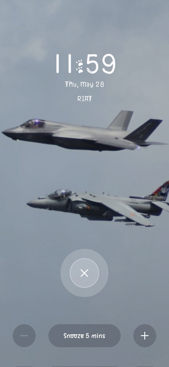 dizzytiggy's tweet photo. I forgot to turn on my #TakeoffThursday alarm!

Sad all over again 😿😿

@airtattoo https://t.co/AwfaHtAcjB