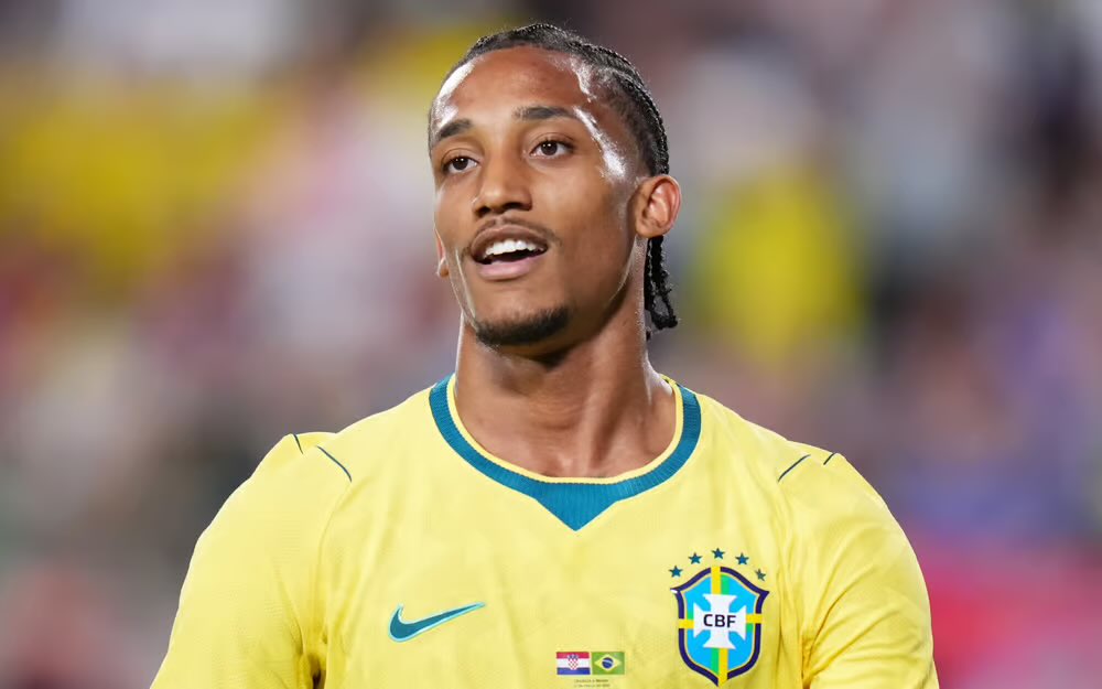 BrazilTeamWJohn's tweet photo. 🚨 BREAKING NEWS: João Pedro is reportedly on standby to replace Neymar in Brazil’s World Cup squad if Neymar fails upcoming medical evaluations. 😳🇧🇷

Neymar has already missed Brazil’s opening training session after being sent for further MRI scans on his injured calf. 🚨🩺

While Neymar insists he’ll be ready, Brazil’s medical staff are reportedly much more concerned internally. 👀

Chelsea striker João Pedro — who scored 18 goals this season — is now viewed as the leading replacement option if Neymar cannot recover in time for Brazil’s World Cup opener against Morocco. 🔥🇧🇷

(Source: ESPN, Al Jazeera, MSN