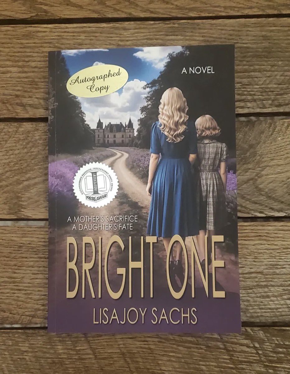 Saxdsign's tweet photo. Now available on Audiobook! Narrated by @alicesockettaudio my first 5 star review!! Thank you @jennifer_epperly I’m so grateful. 

#audiobookrecs #BrightOne #historicalfiction #bookreview #bookstagram https://t.co/0P9RkPiAAe