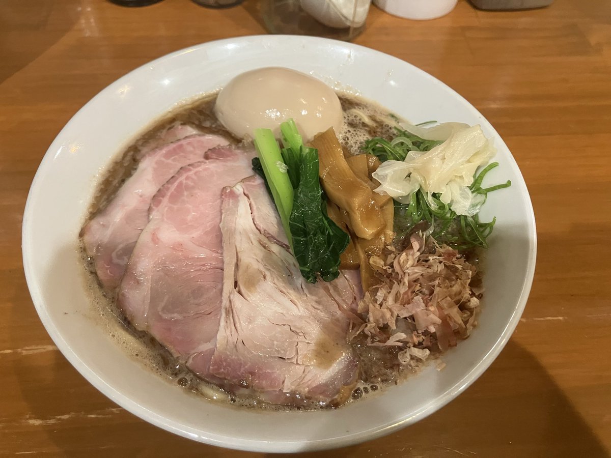 クーゲル tweet media