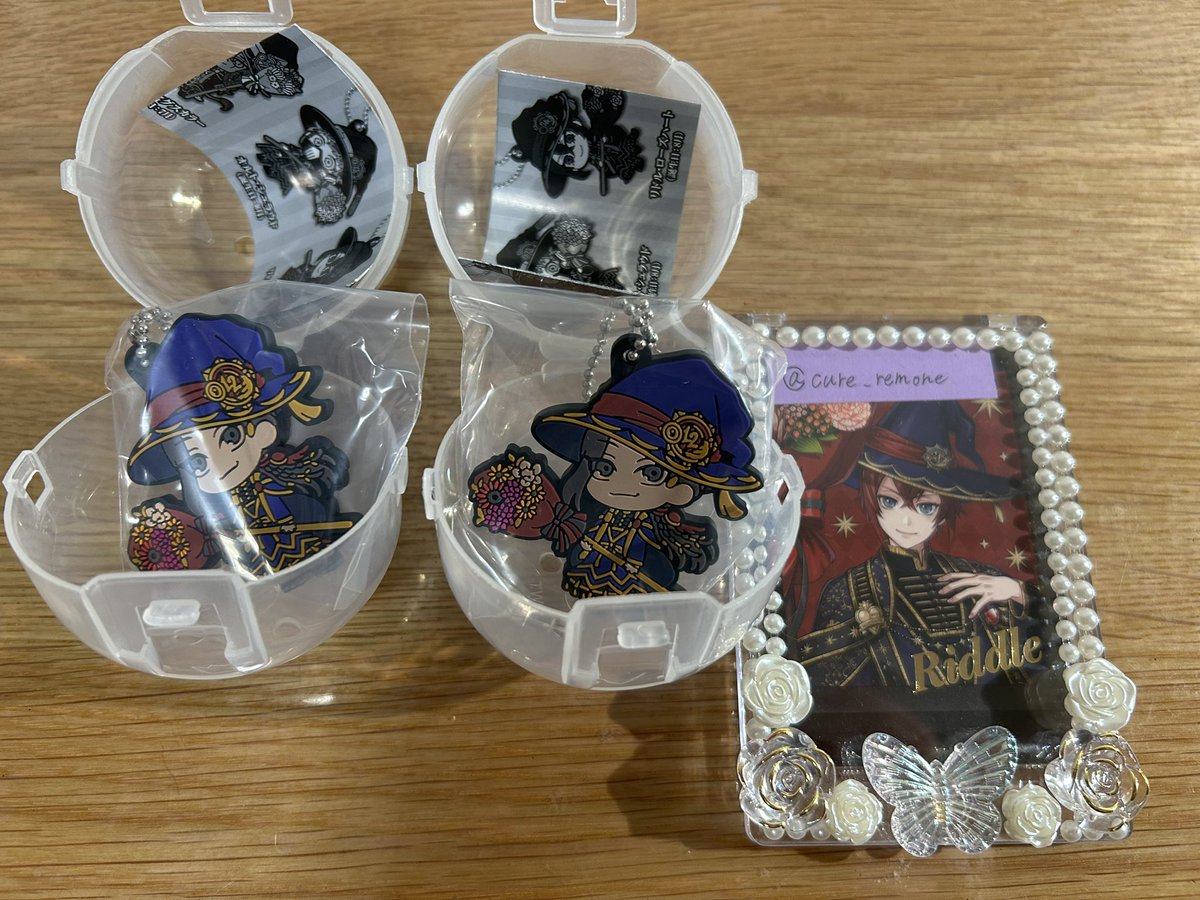 cure_remone's tweet photo. 【交換】
でふぉラバ! ディズニー ツイステッドワンダーランド ブルームバースデーvol.2 ガチャ

譲：ジャミル 2
求：リドル、レオナ（友人分）、前弾 ヴィル

都内or山手線沿い手渡し＞郵送 希望です🙇‍♀️

検索からでも、お気軽にお声掛けください！🙇‍♀️ https://t.co/8VAOtdpwez