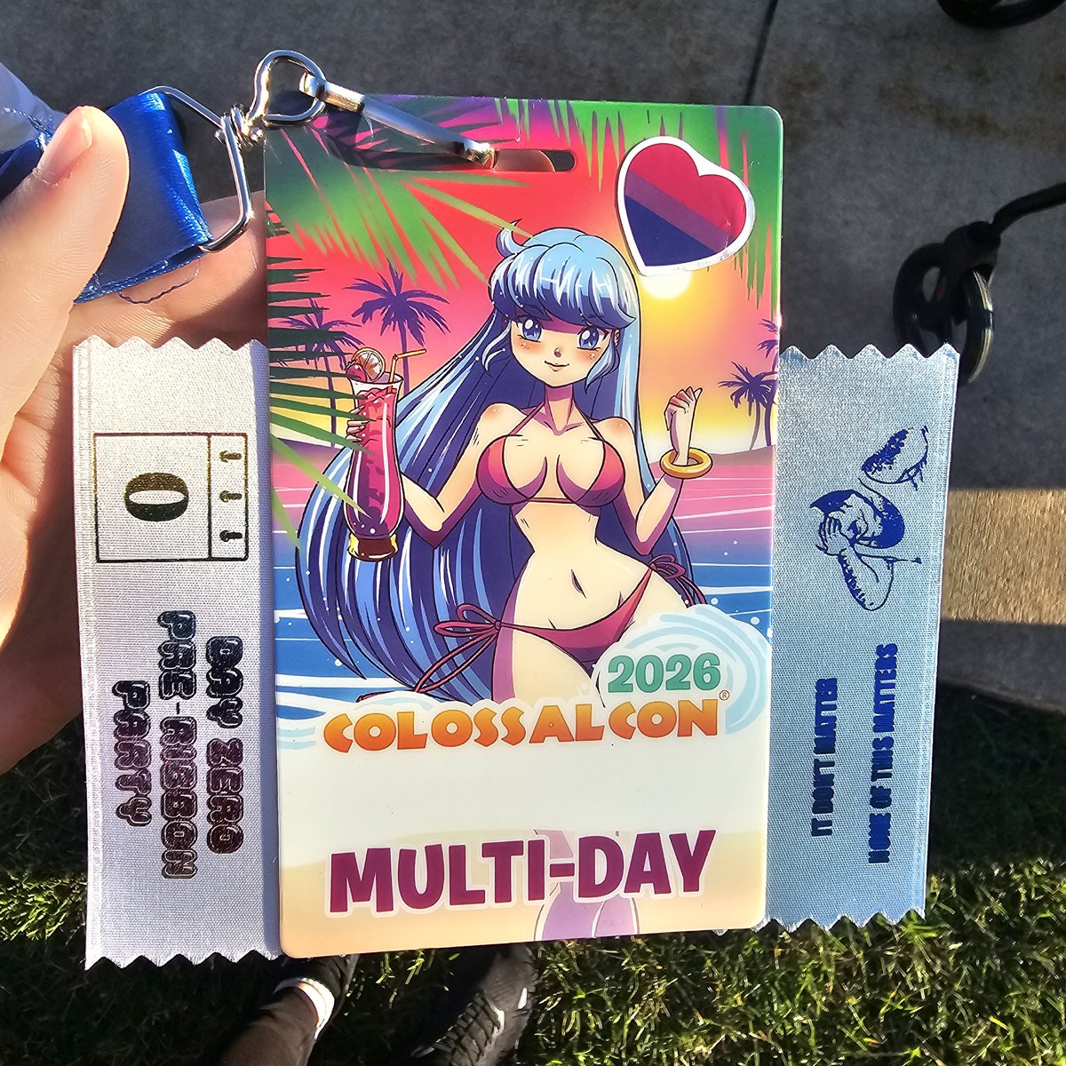 leggy_o's tweet photo. Colossalcon Prime today 💕 https://t.co/Zga3b5D4dM