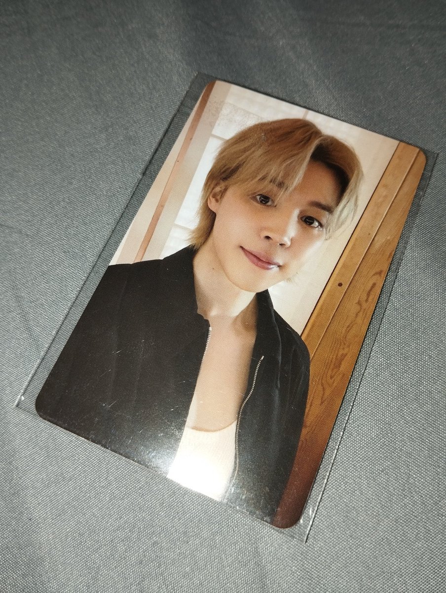 joonjinz's tweet photo. WTS LD WITHMUU JIMIN SEALED 

175K (nego boleh)
Ready Ina, Dom Jatim
Bisa shopee
Sealed

Tags. Arirang bts park jimin namjoon rm suga min yoongi j-hope jung hoseok jin kim seokjin v kim taehyung jk jeon jungkook https://t.co/WNGWy5SQdP