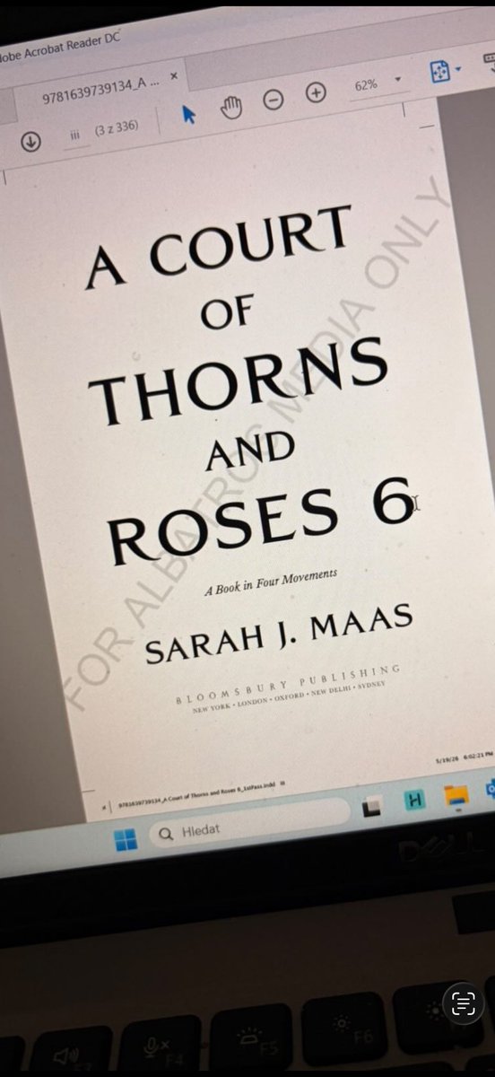 PreviouslyBook's tweet photo. #ACOTAR6

⚠️ ATENCIÓN ⚠️

¡ES OFICIAL! Crossbooks confirma la fecha de lanzamiento para el sexto libro de Sarah J Maas.

Llegará a España un día después de su lanzamiento en inglés. El borrador ha llegado ya a editoriales con el subt��tulo:

"Un libro en cuatro movimientos" https://t.co/Py6Wkm0ccu