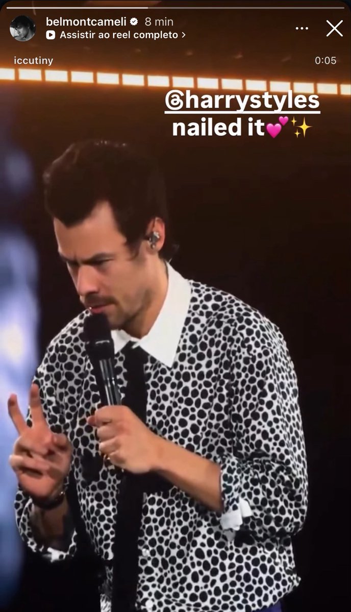 harrysbrasil's tweet photo. EU AMO! Belmont Cameli, ator de Garrett em Off Campus, publicou nos Stories o momento em que Harry Styles mencionou o personagem durante o show de hoje. ❤️
#TogetherTogetherAmsterdam https://t.co/J5MMLEDPNu