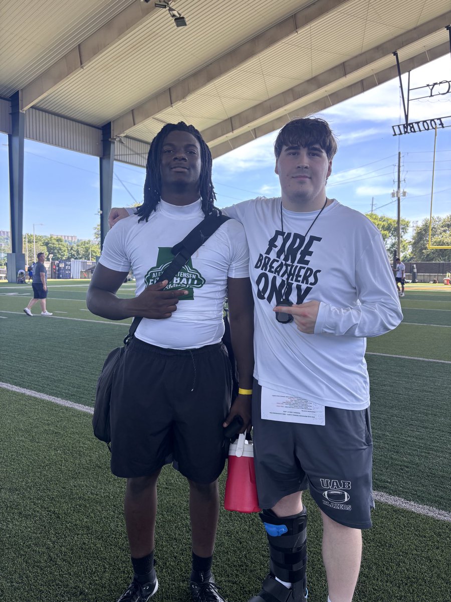 cain_carson92's tweet photo. Thank you for the invite to UAB @CarsenKapilovic and grateful to God that I ended top five at my position @SamMillsUABDL @CoachMMcCants @Jackson52Coach @MinorRecruiting @UAB_FB https://t.co/pXzAy8kQy2