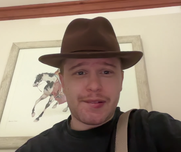 CryptoRilsio's tweet photo. This is the "Bounty Hunter"

My new quant https://t.co/Wjl21OtIzM