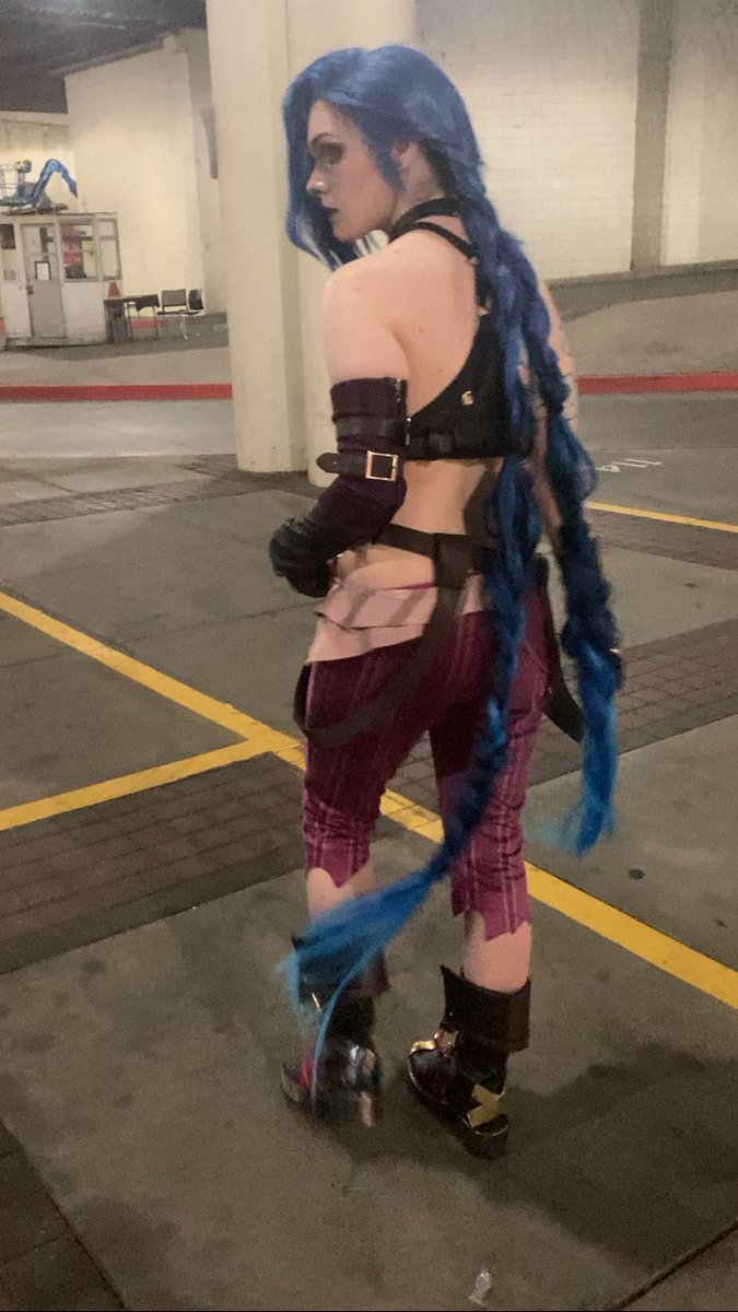 a_punk_rat's tweet photo. Jinx? Stands for Jinx durrr
#jinxarcane #leagueoflegends 
#jinx https://t.co/11QpL7Cs15
