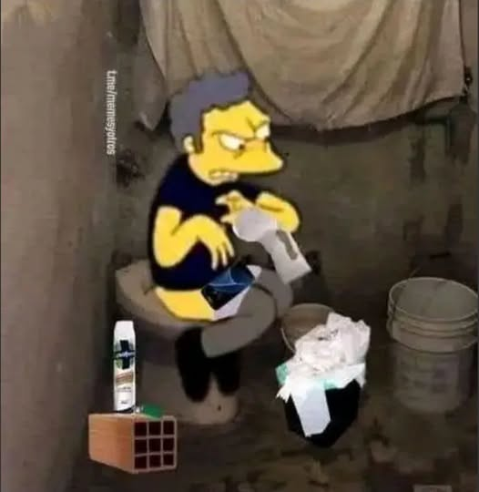 HomerElMalo_'s tweet photo. cuando se acababa el papel higiénico y buscabas el papel menos cagado https://t.co/fFxkpayt3c