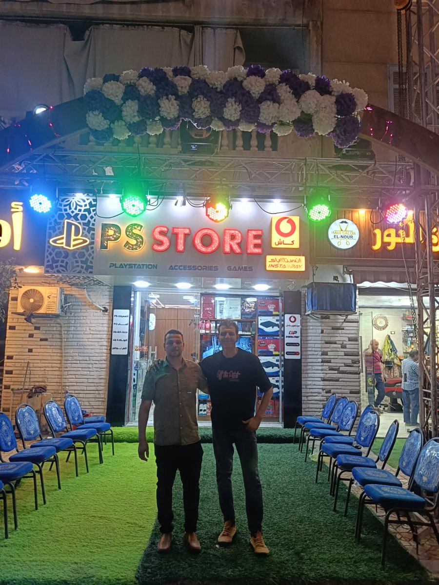 Muhammed201082's tweet photo. افتتاح ستور اخويا محمود ماشاء الله ربنا يبارك ويجعلها فتحت خير عليك يا حبيبي https://t.co/QzEWlgmzVP