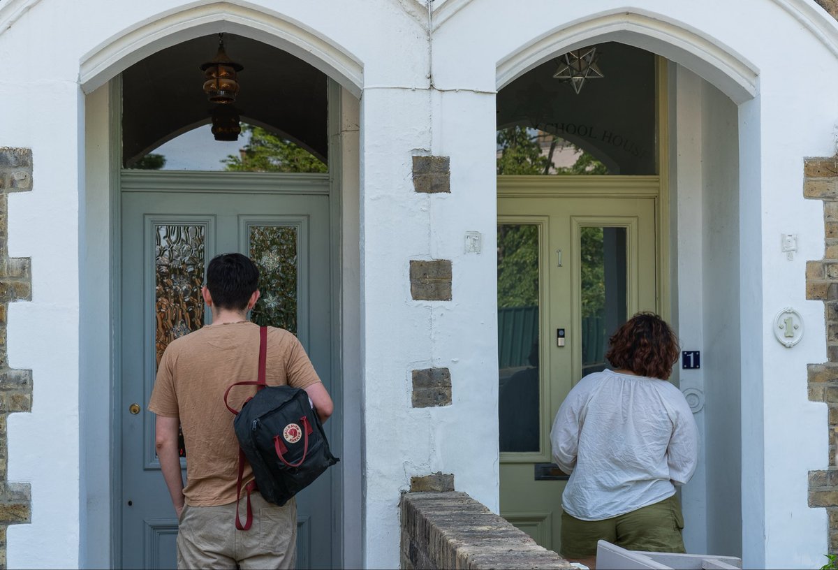 HaringeyGreens's tweet photo. 🚨 Only 3 weeks until the by-elections in Northumberland Park and Woodside! 🚨

Winning both by-elections means winning a Green majority on the council, so we can deliver for the people of Haringey!

Sign up for this weekends door knocking sessions! 💚 https://t.co/VNEssC5nJs https://t.co/I4cnO8h2BT