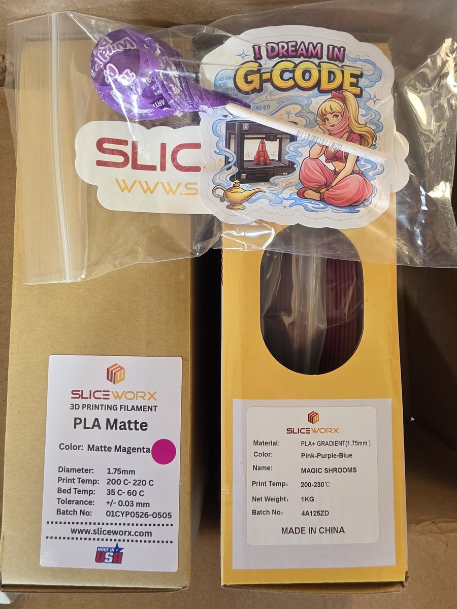 hfoster52's tweet photo. @SliceWorx3D got my #slicebox I have some ideas for these colors. https://t.co/I43xxfwzWf