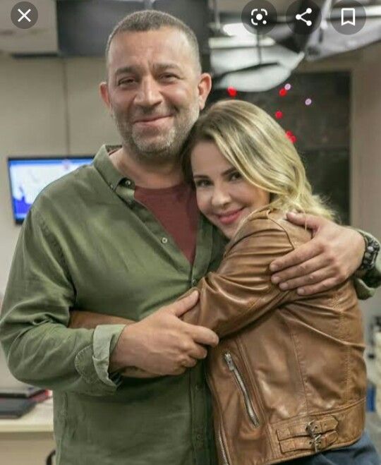 _selinimcanim's tweet photo. biz arka sokakları en çok selmesle sevdik

SelMesiBitirme KanalD https://t.co/WOskeDIPuQ