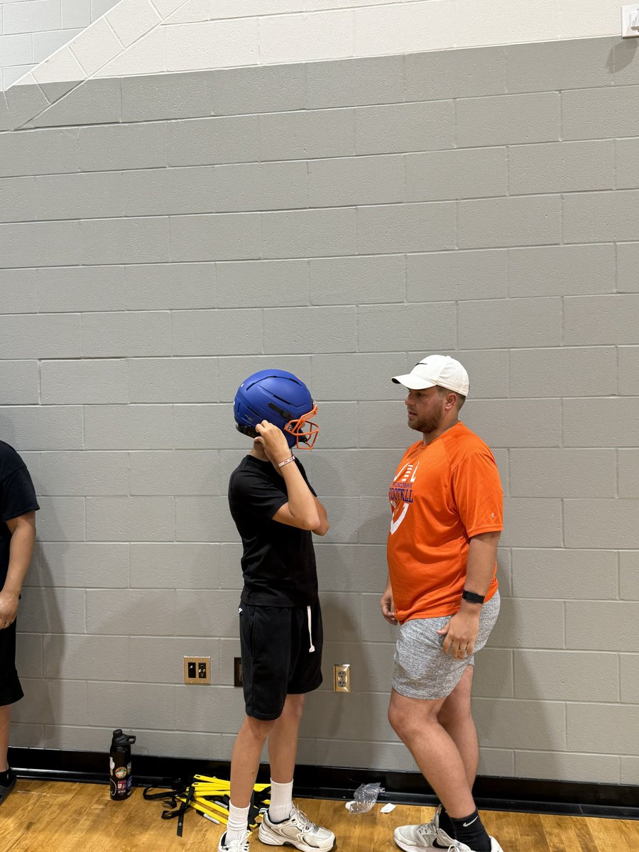 WCMSThunderhawk's tweet photo. There was something special about seeing student-athletes in the building! Our football players were hard at work during conditioning and took another exciting step toward the inaugural season at Willow Creek as helmets were handed out. 
Tradition starts now!  #Thunderhawks https://t.co/E2FEyq0sIt