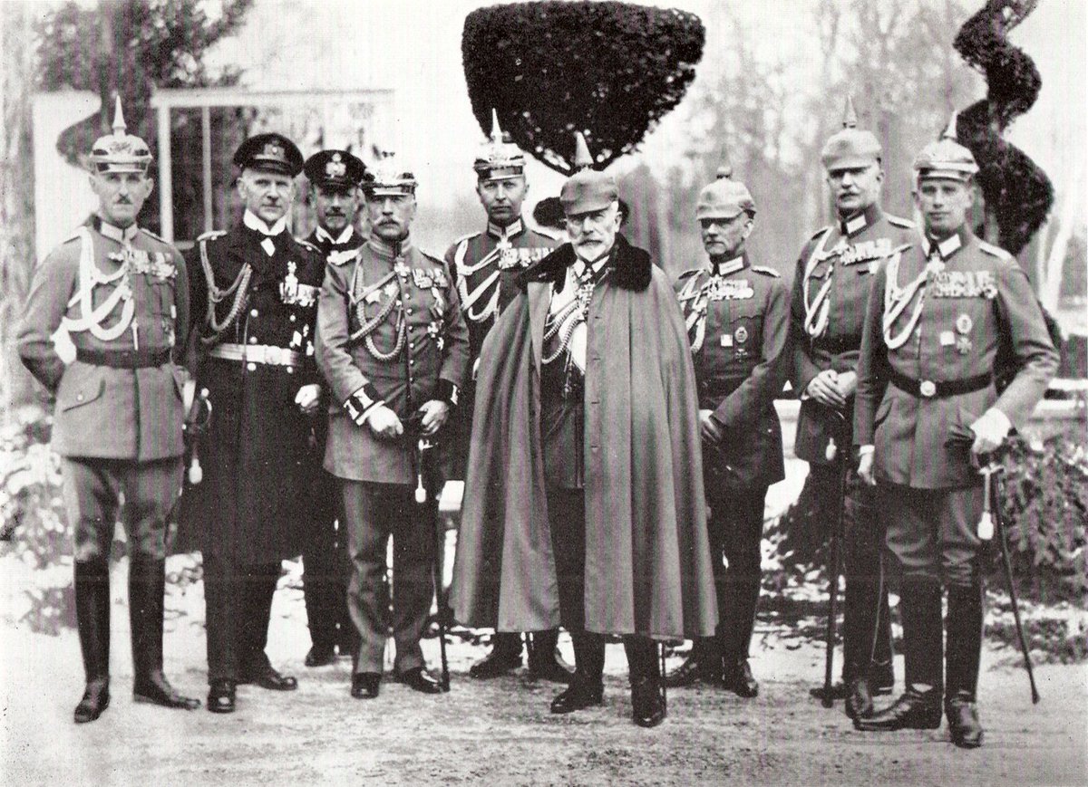 Kaiser Wilhelm II. tweet media