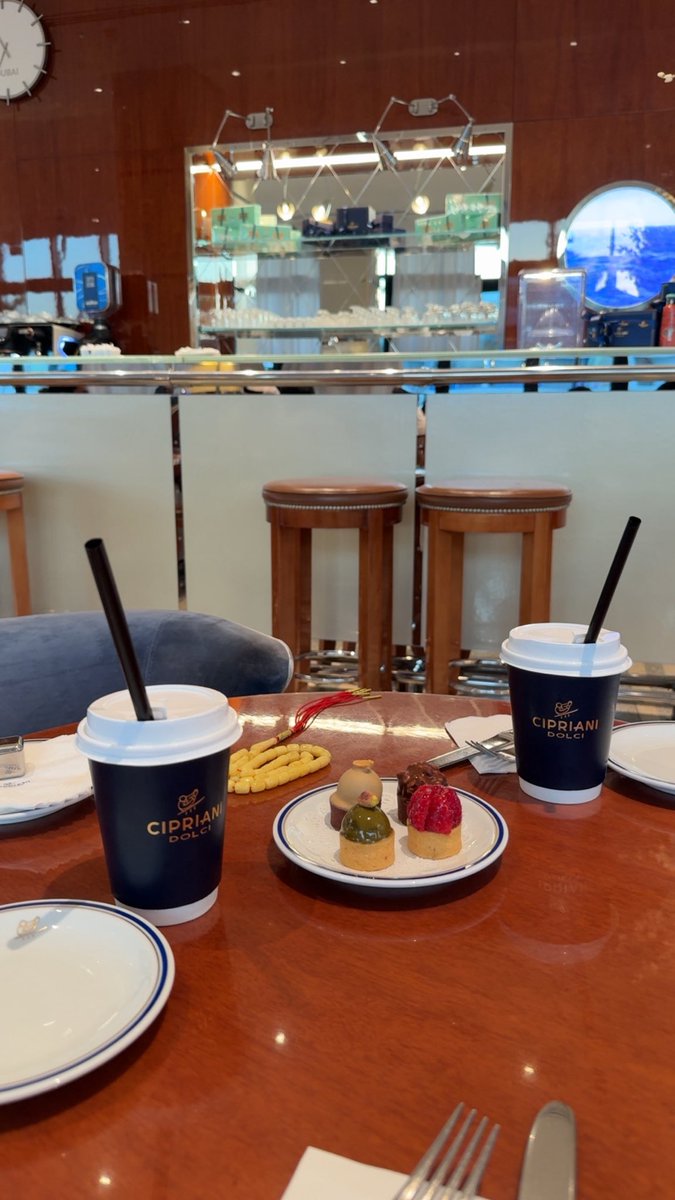 88vmm's tweet photo. نايتي بعد يوم جميل🩶 https://t.co/Sh9bCpOCbm